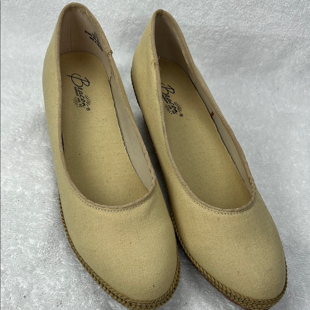 Beacon Tan Women's Ballet Flats